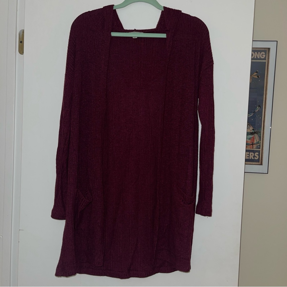 Women’s American Eagle Burgundy Long Cardigan Sweater Pockets Hooded Size M